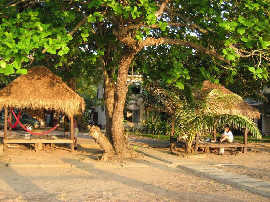 Kep Seaside Guesthouse Exterior foto